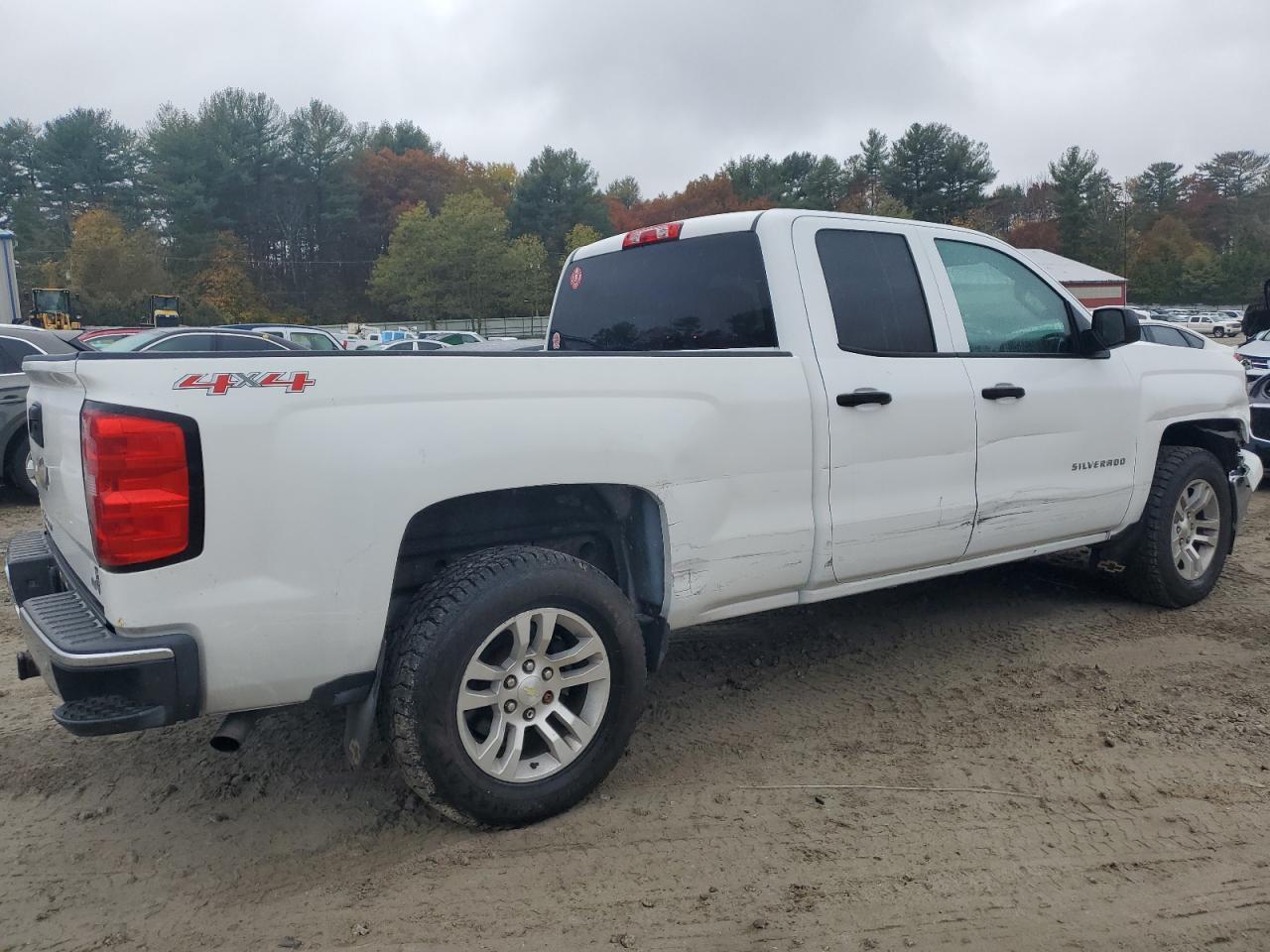 2014 Chevrolet Silverado - zdjęcie 3