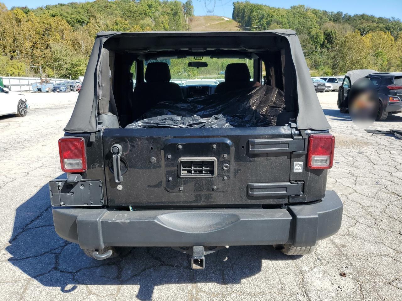 2013 Jeep Wrangler - zdjęcie 6