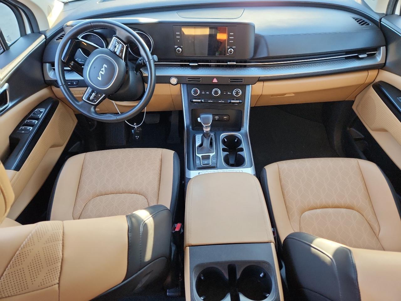 2023 Kia Carnival - zdjęcie 8