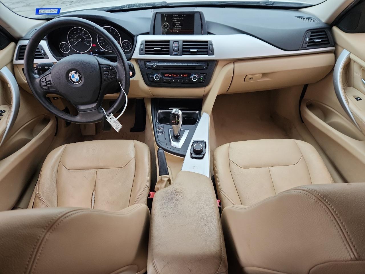 2013 BMW 328 Xi - zdjęcie 8