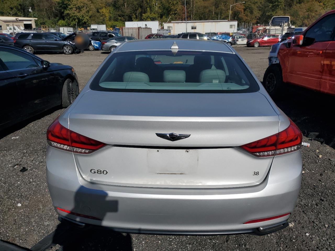 2016 Hyundai Genesis - zdjęcie 6