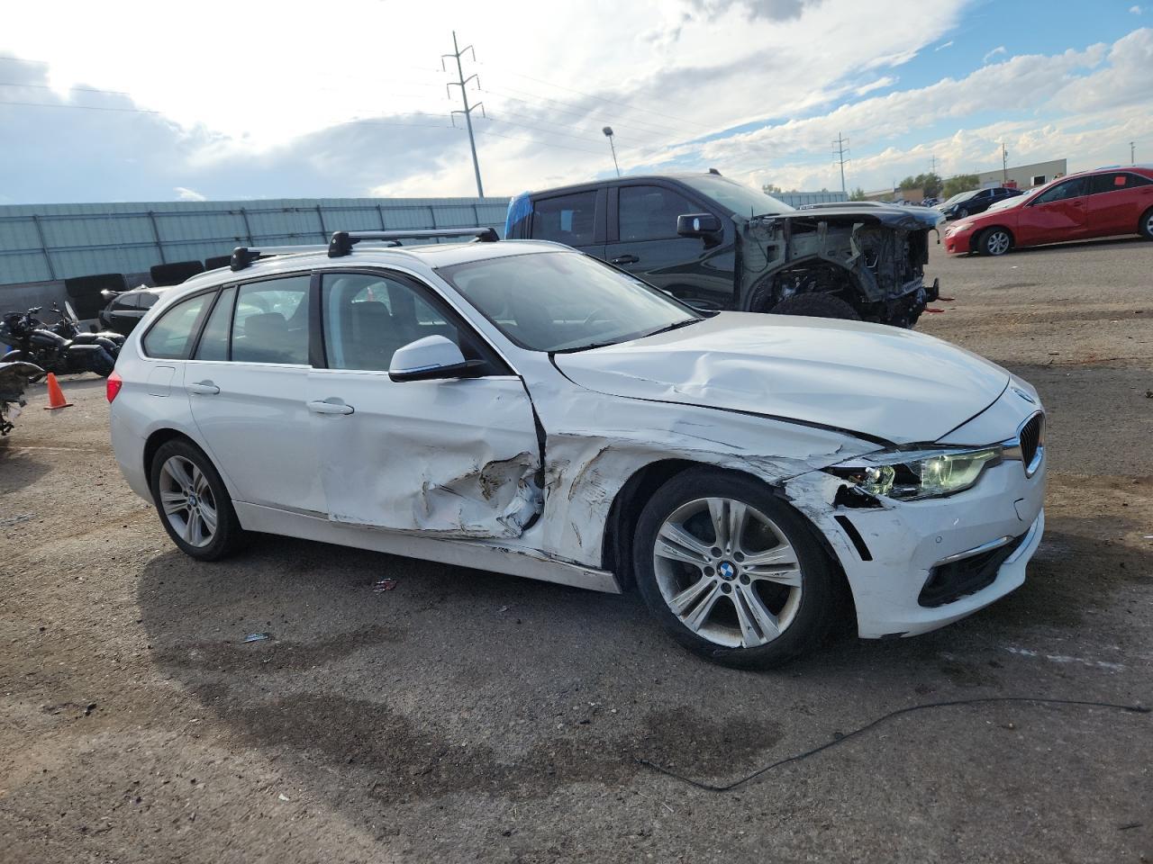 BMW Seria 3 - zdjęcie 4