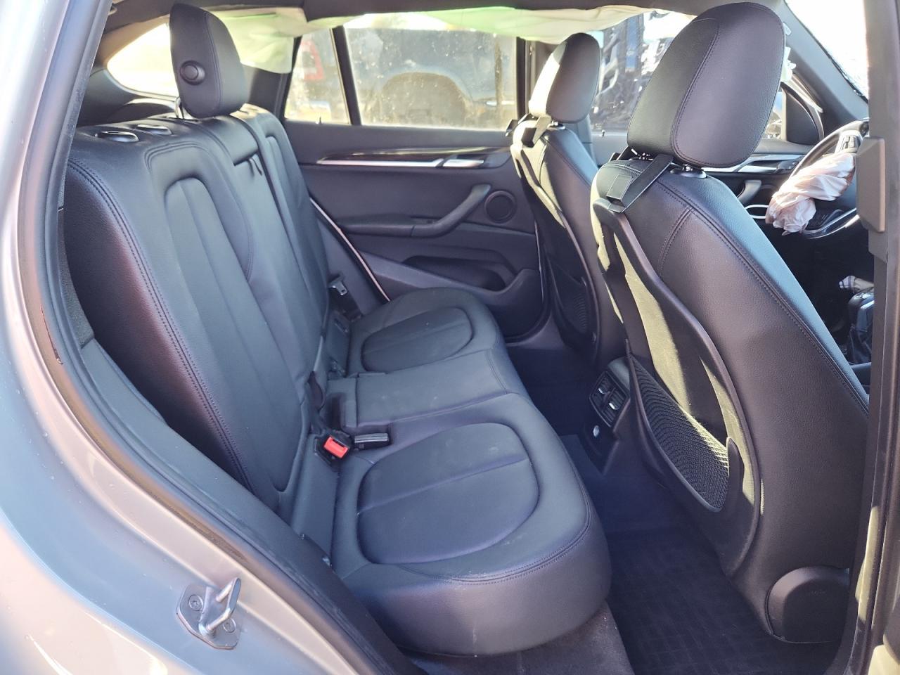 2017 BMW X1 Sdrive28I - zdjęcie 11