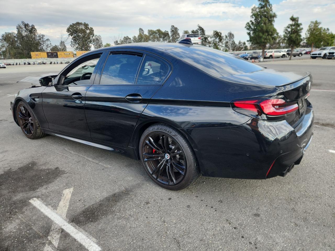 2023 BMW M5 - zdjęcie 2