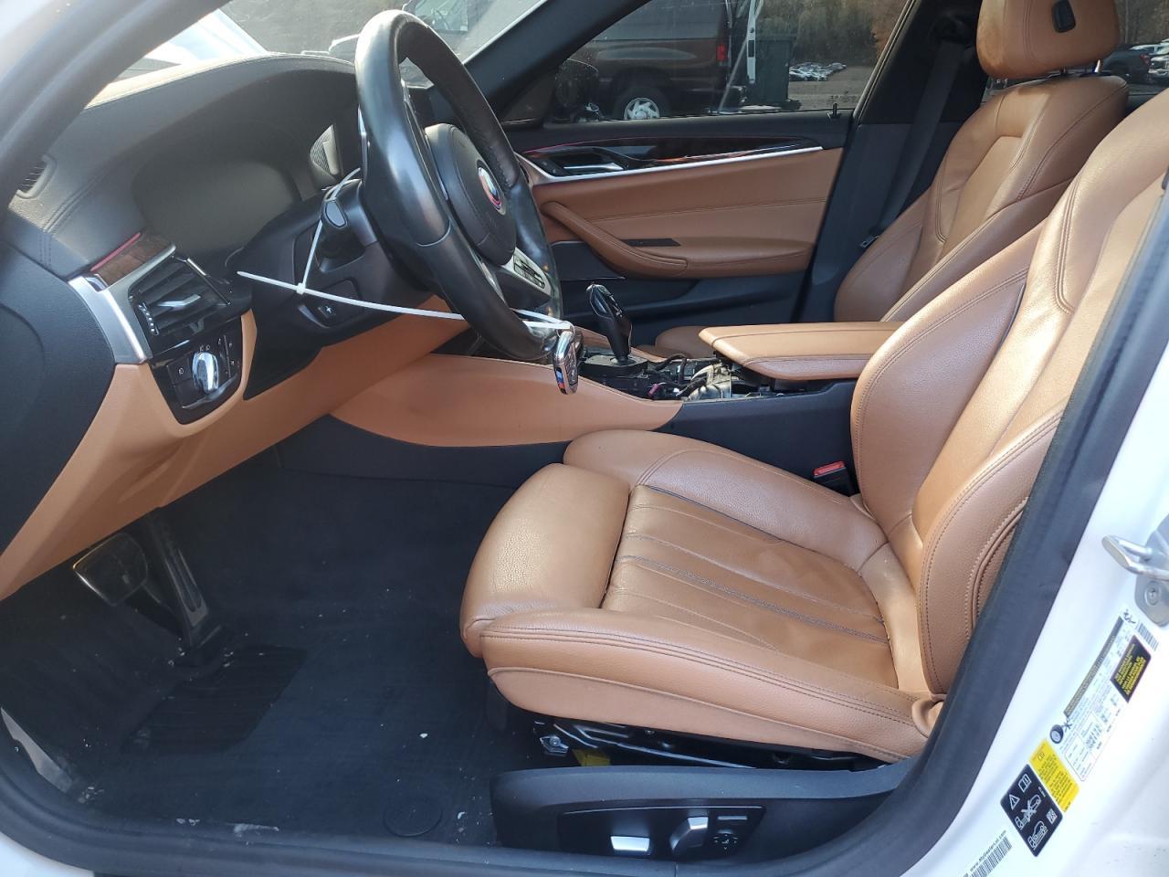 2020 BMW 540 Xi - zdjęcie 7