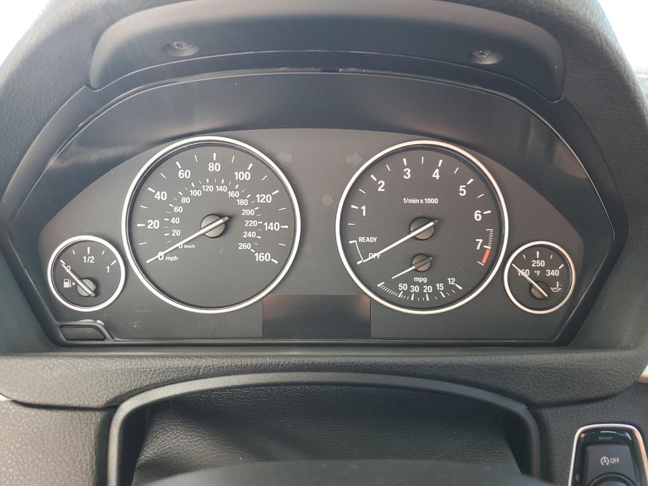 2015 BMW Seria 3 - zdjęcie 9