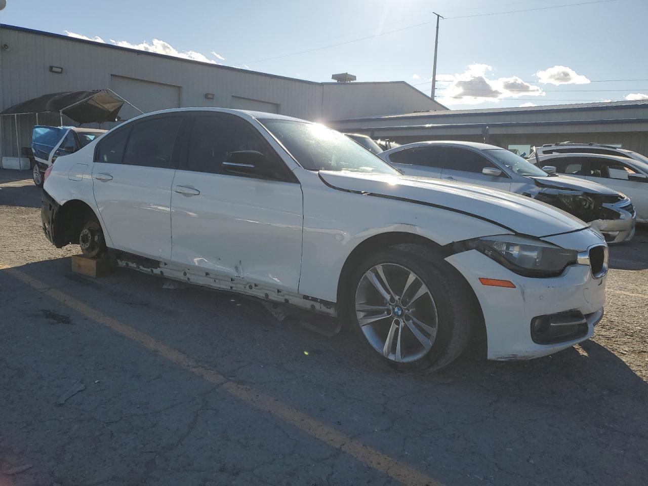 2014 BMW 328 - zdjęcie 4