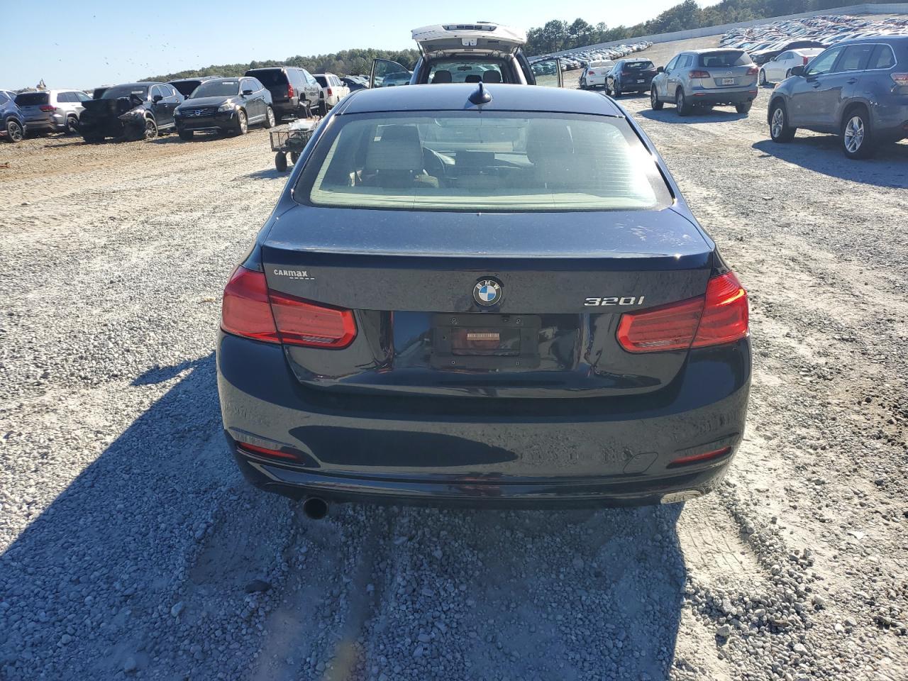 2016 BMW 320 I - zdjęcie 6
