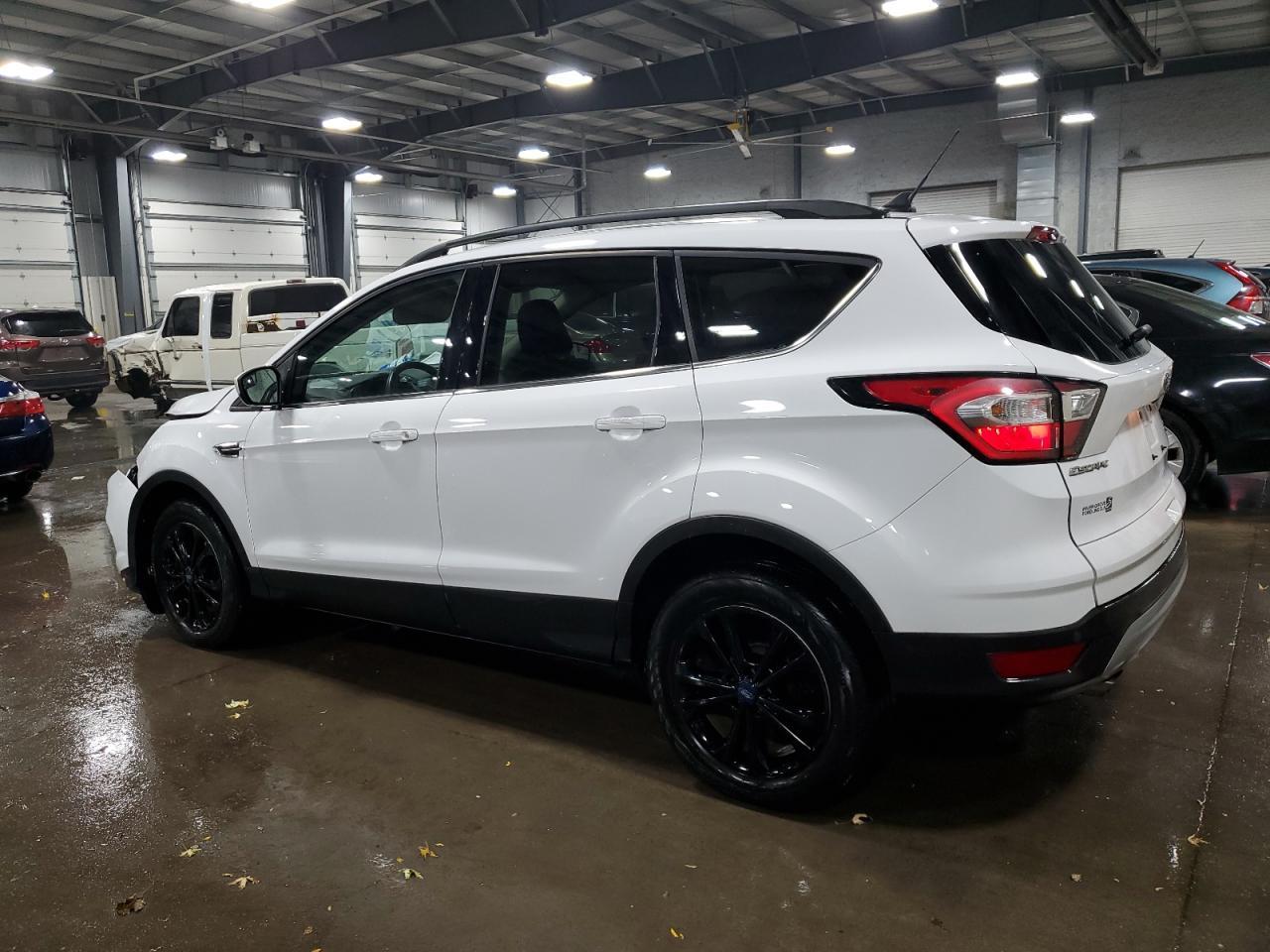 2018 Ford Escape Sel - zdjęcie 2