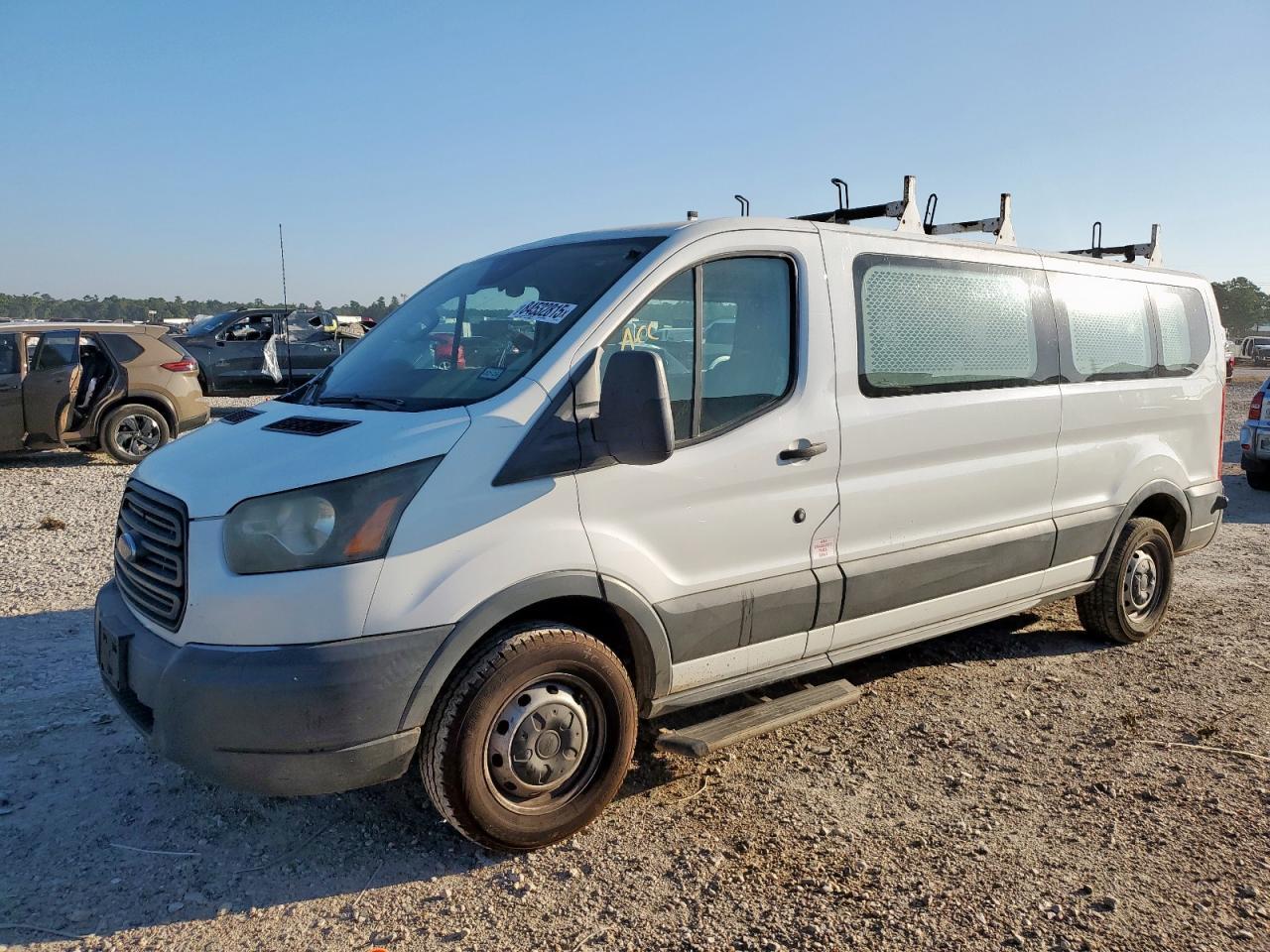 2017 Ford Transit-350 Xl - zdjęcie główne