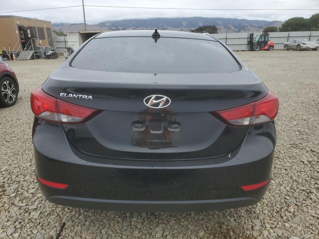2016 Hyundai Elantra - zdjęcie 6