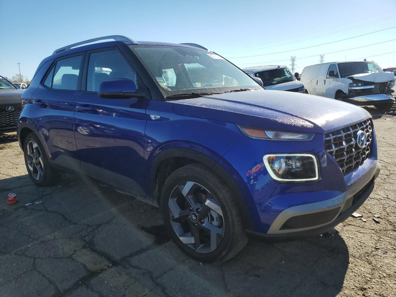 2025 Hyundai Venue Sel - zdjęcie 4