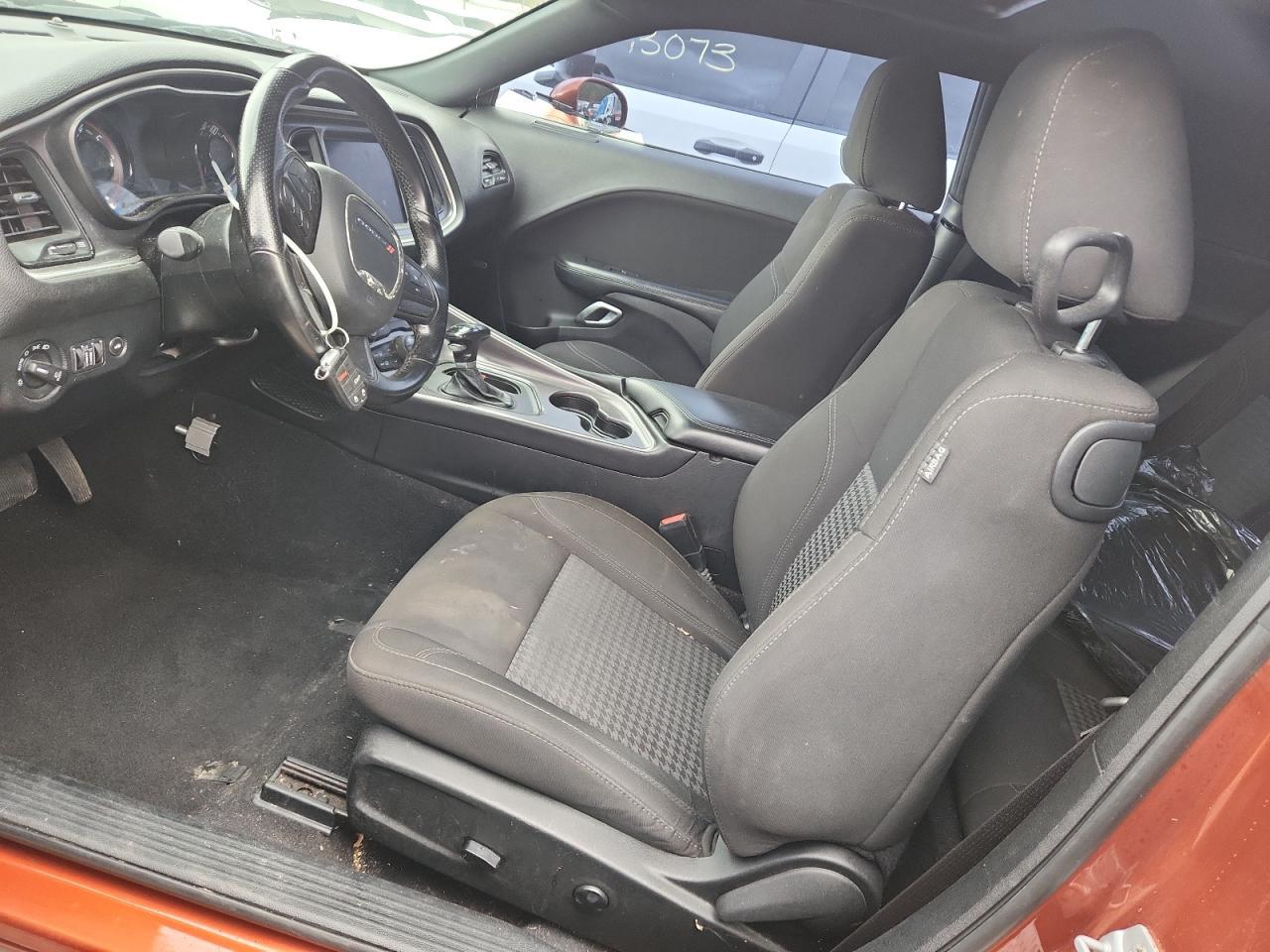 2020 Dodge Challenger Sxt - zdjęcie 7