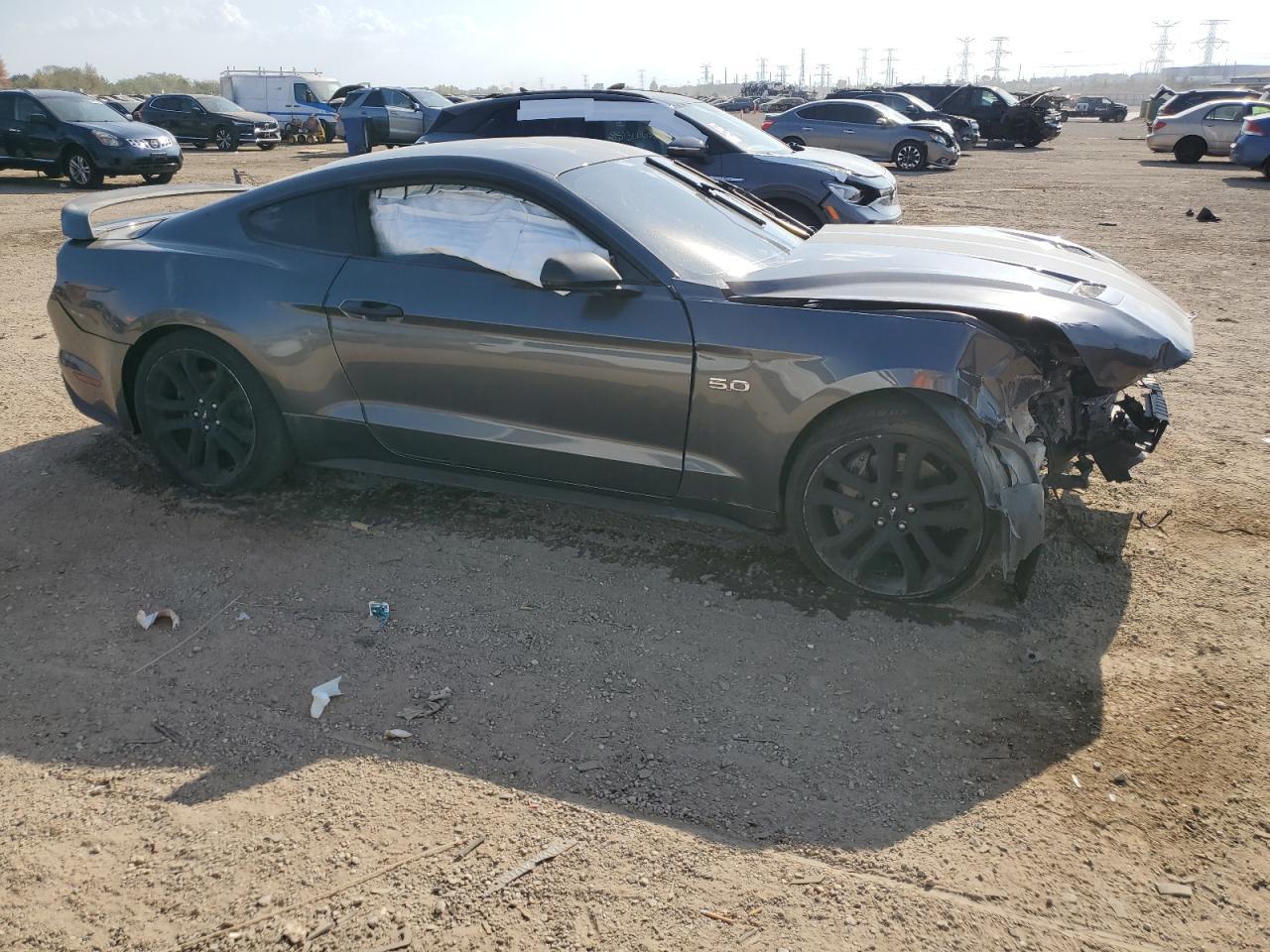 2019 Ford Mustang Gt - zdjęcie 4