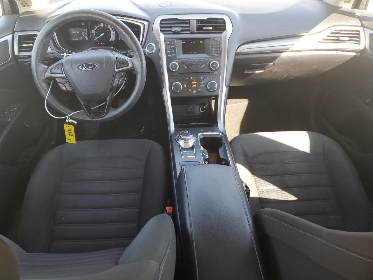 2017 Ford Fusion - zdjęcie 8