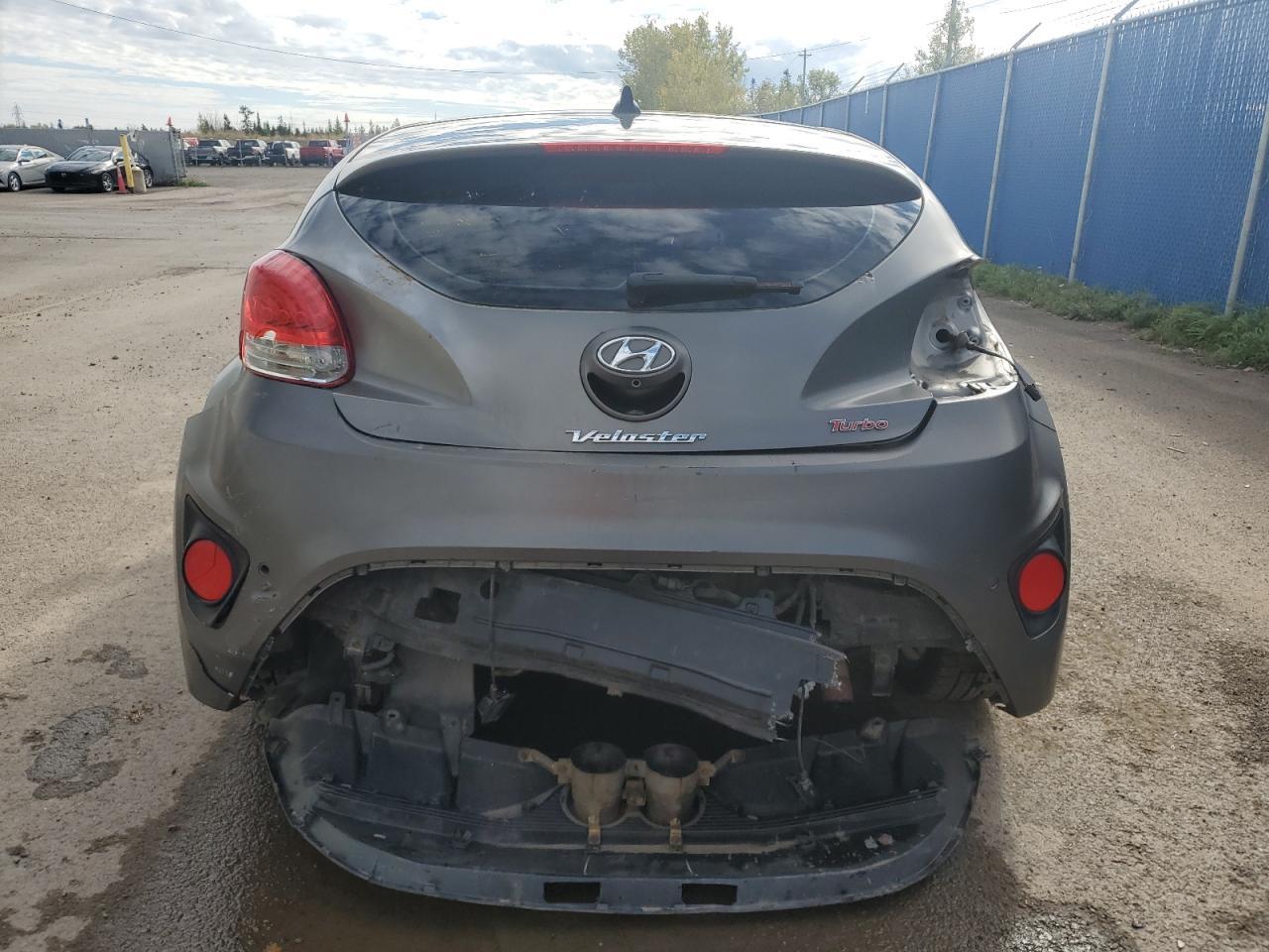 2015 Hyundai Veloster Turbo - zdjęcie 6