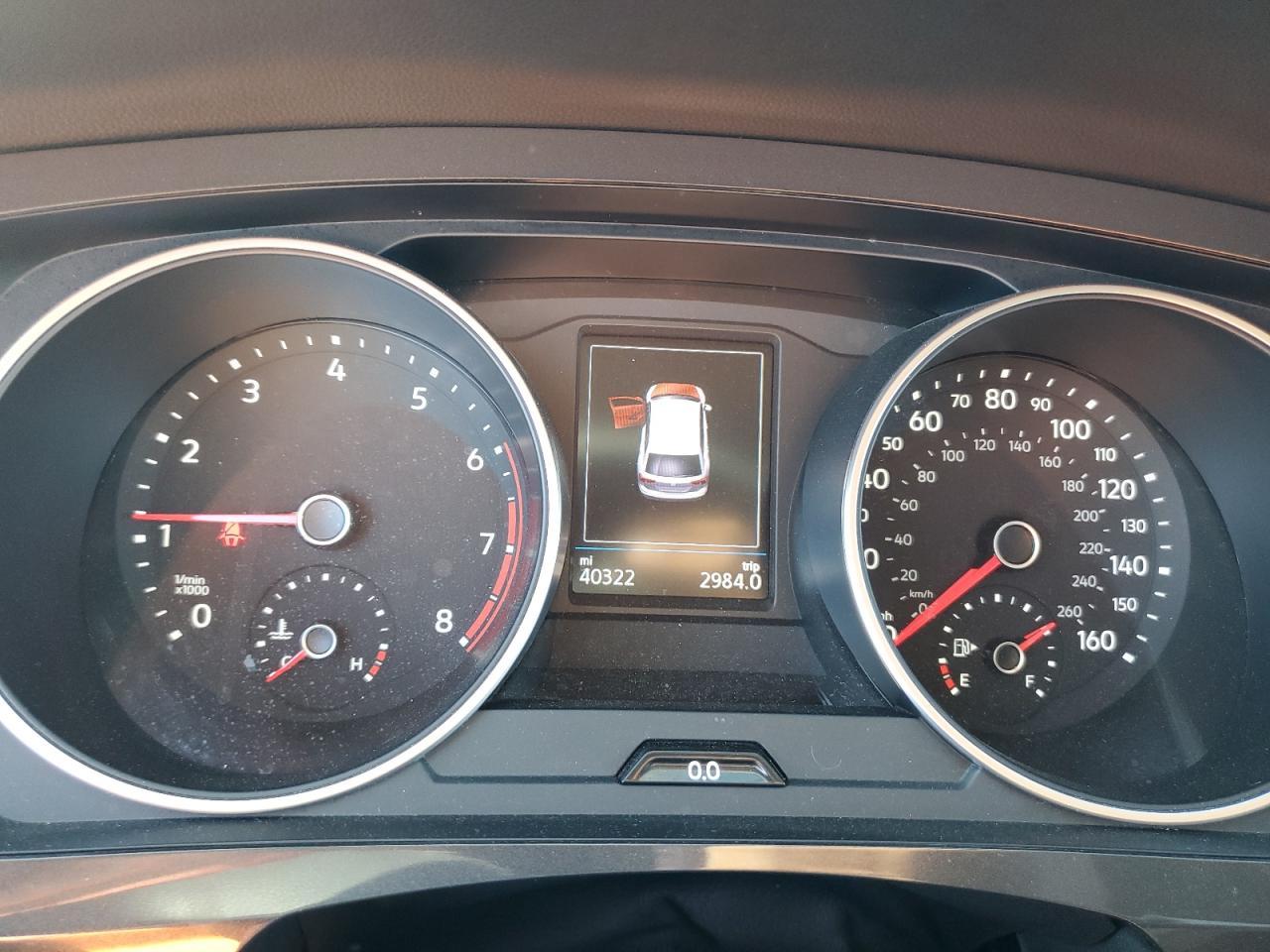 2021 Volkswagen Tiguan - zdjęcie 9