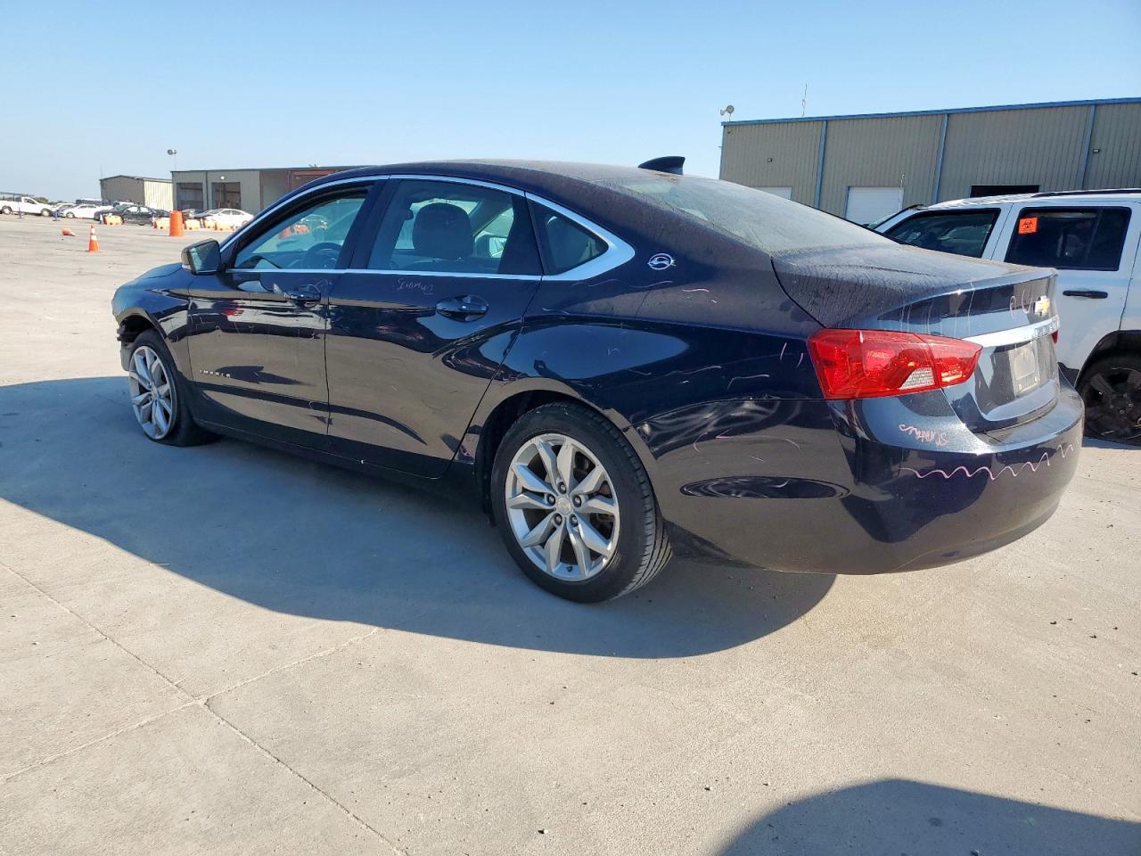 2019 Chevrolet Impala Lt - zdjęcie 2