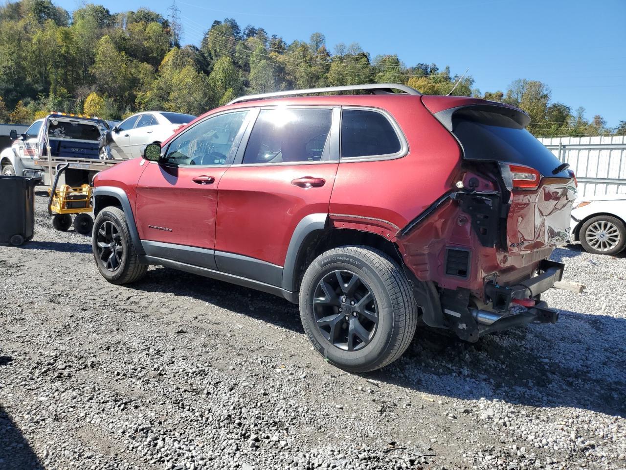 2015 Jeep Cherokee - zdjęcie 2