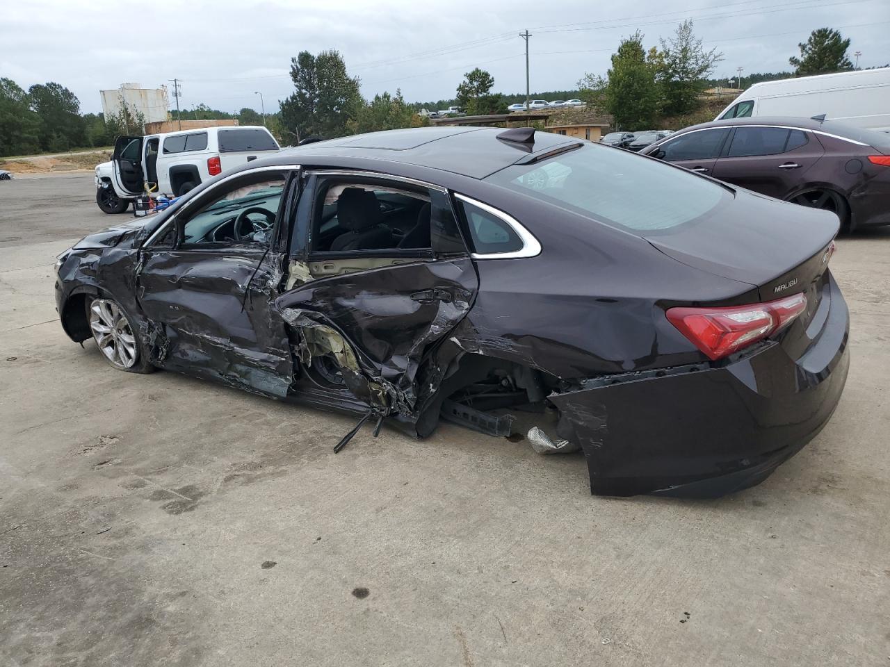 2020 Chevrolet Malibu Lt - zdjęcie 2
