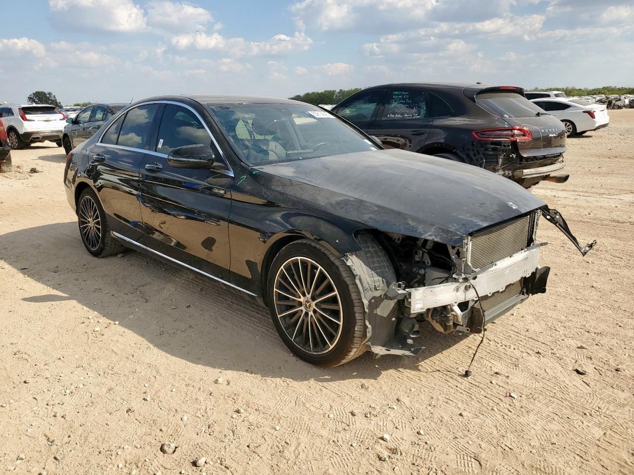 2021 Mercedes-Benz C 300 - zdjęcie 4