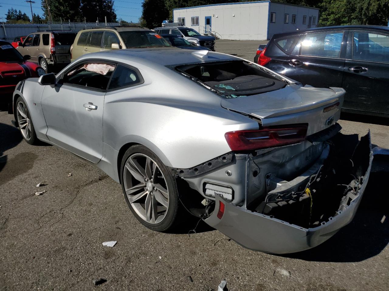 2018 Chevrolet Camaro Ls - zdjęcie 2
