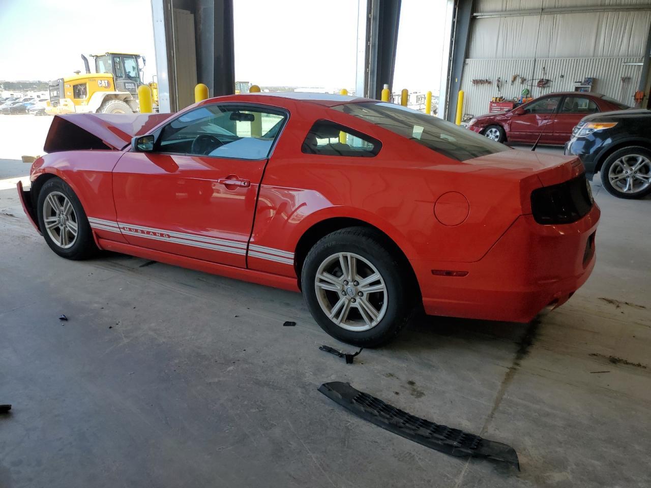 2013 Ford Mustang - zdjęcie 2