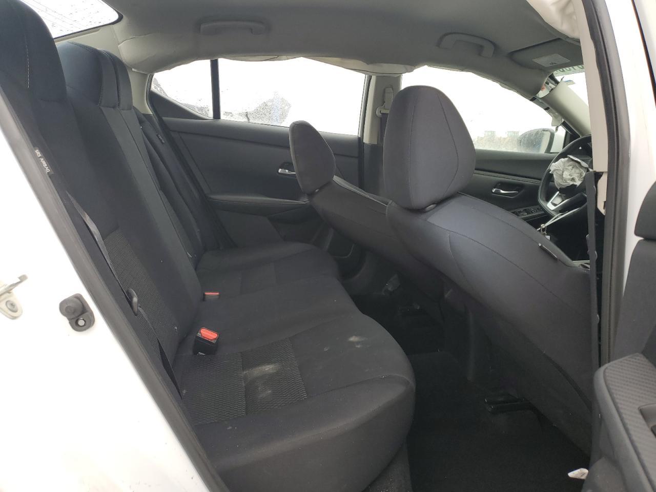 2021 Nissan Sentra - zdjęcie 10