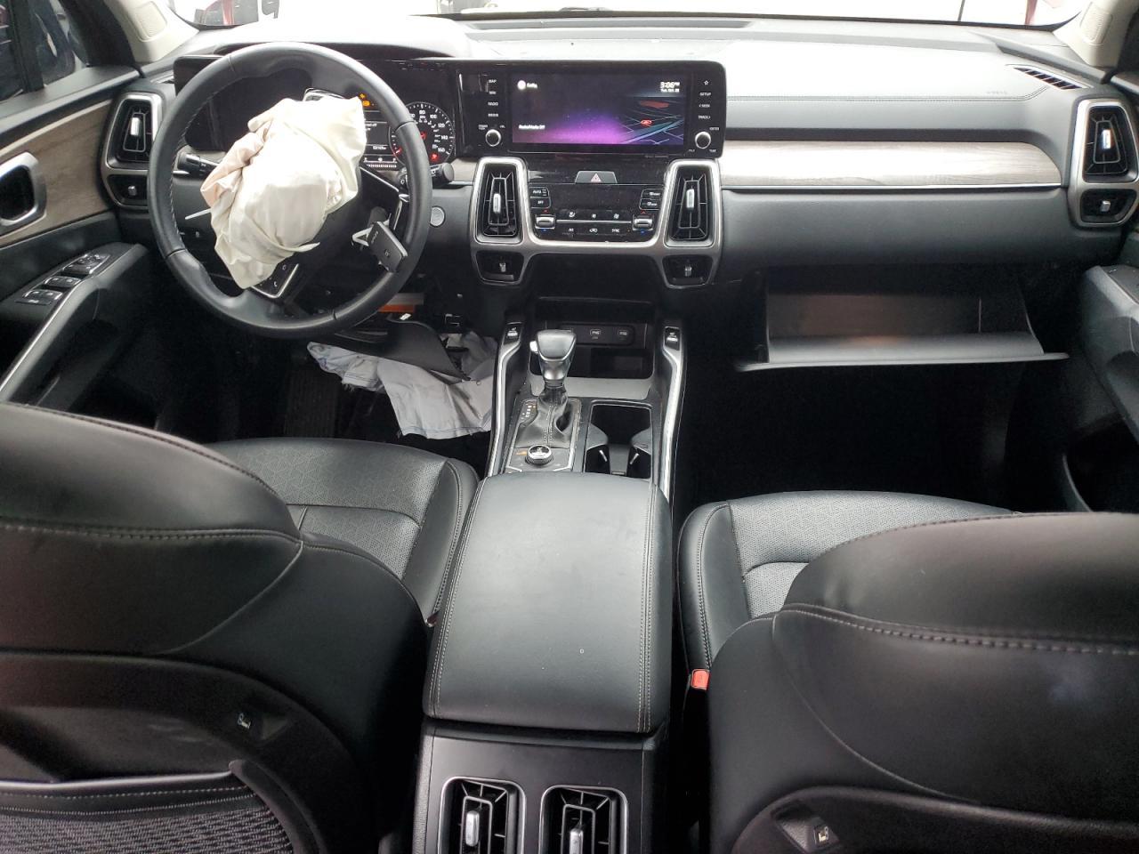 2022 Kia Sorento - zdjęcie 8