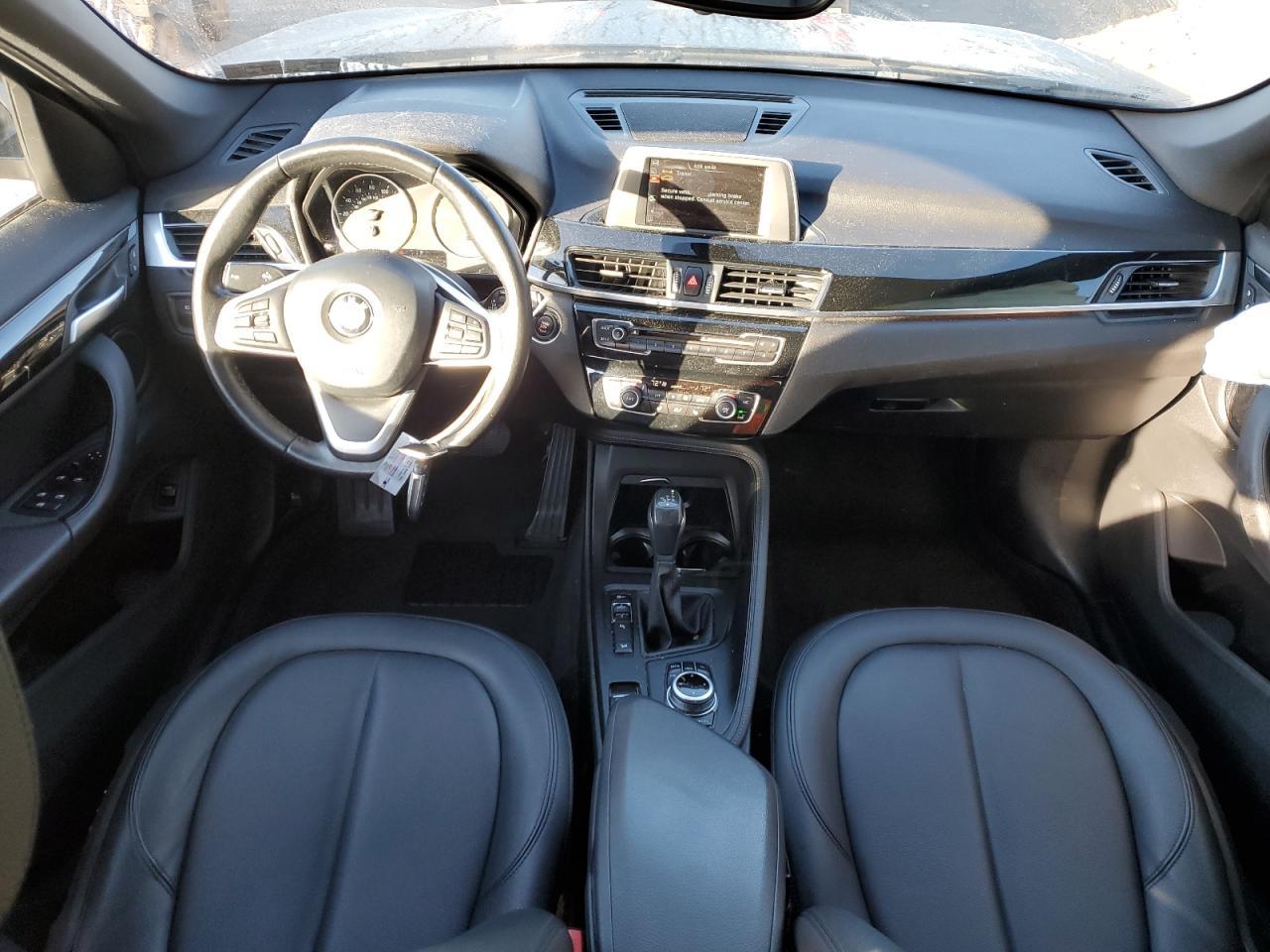 2017 BMW X1 - zdjęcie 8