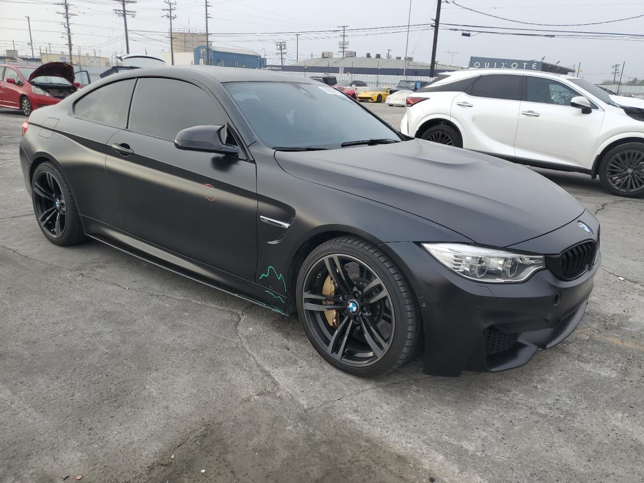 2015 BMW M4 - zdjęcie 4