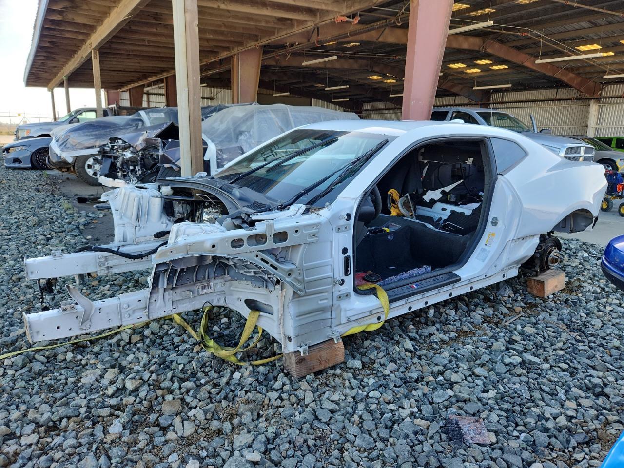 2022 Chevrolet Camaro Zl1 - zdjęcie główne