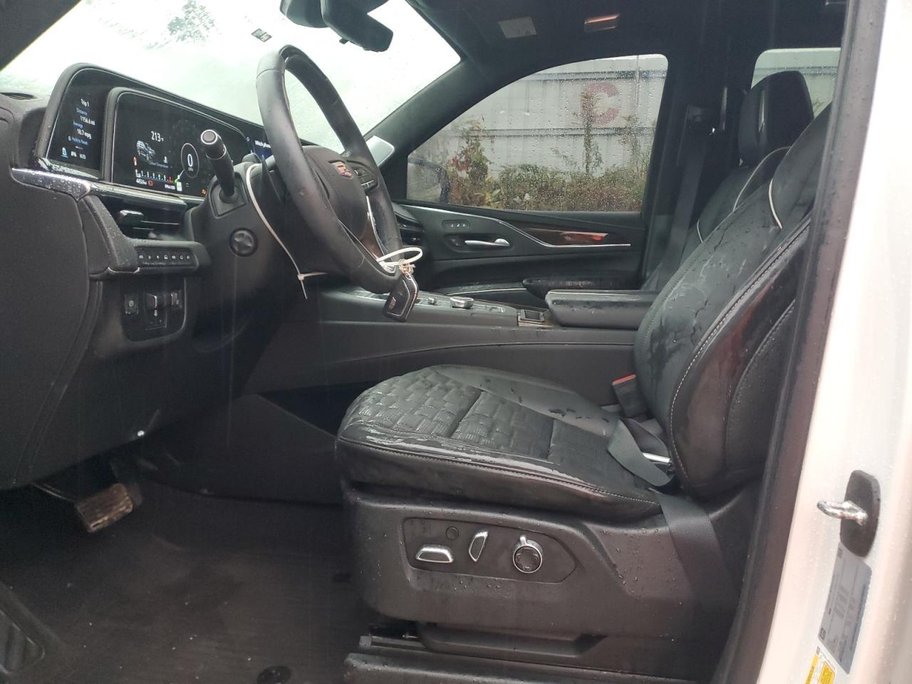 2024 Cadillac Escalade - zdjęcie 7