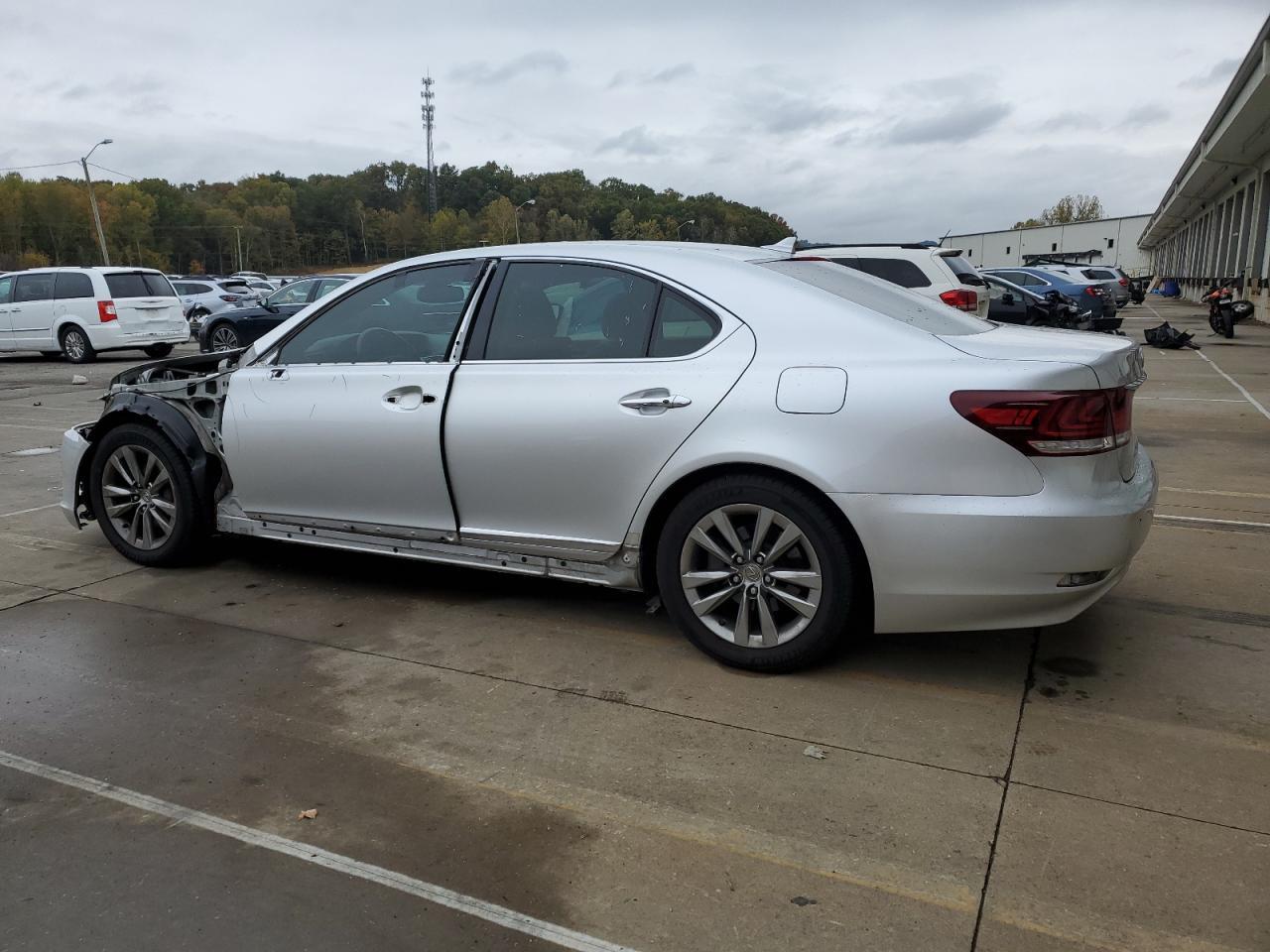 2013 Lexus LS - zdjęcie 2