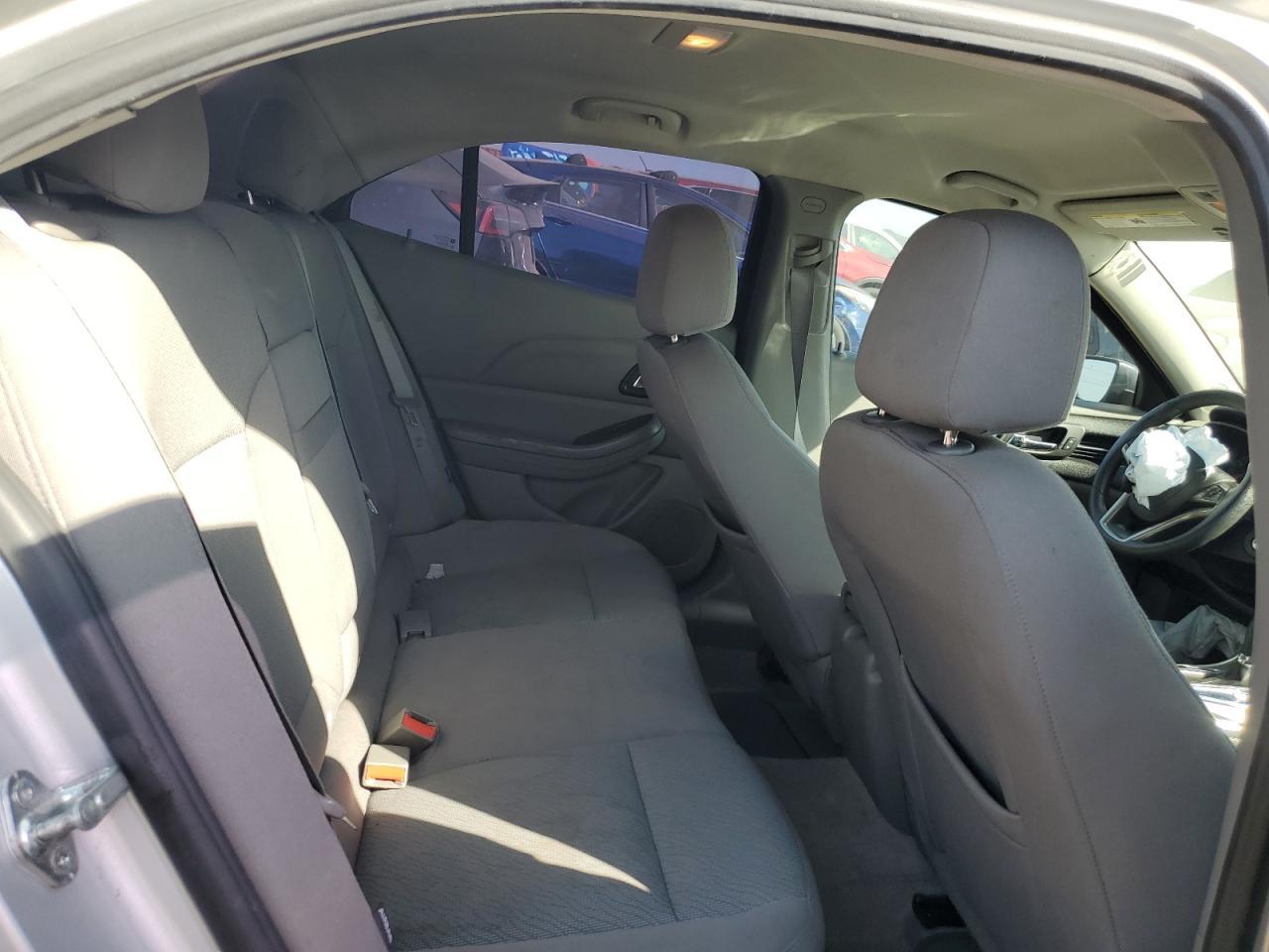 2013 Chevrolet Malibu Ls - zdjęcie 10