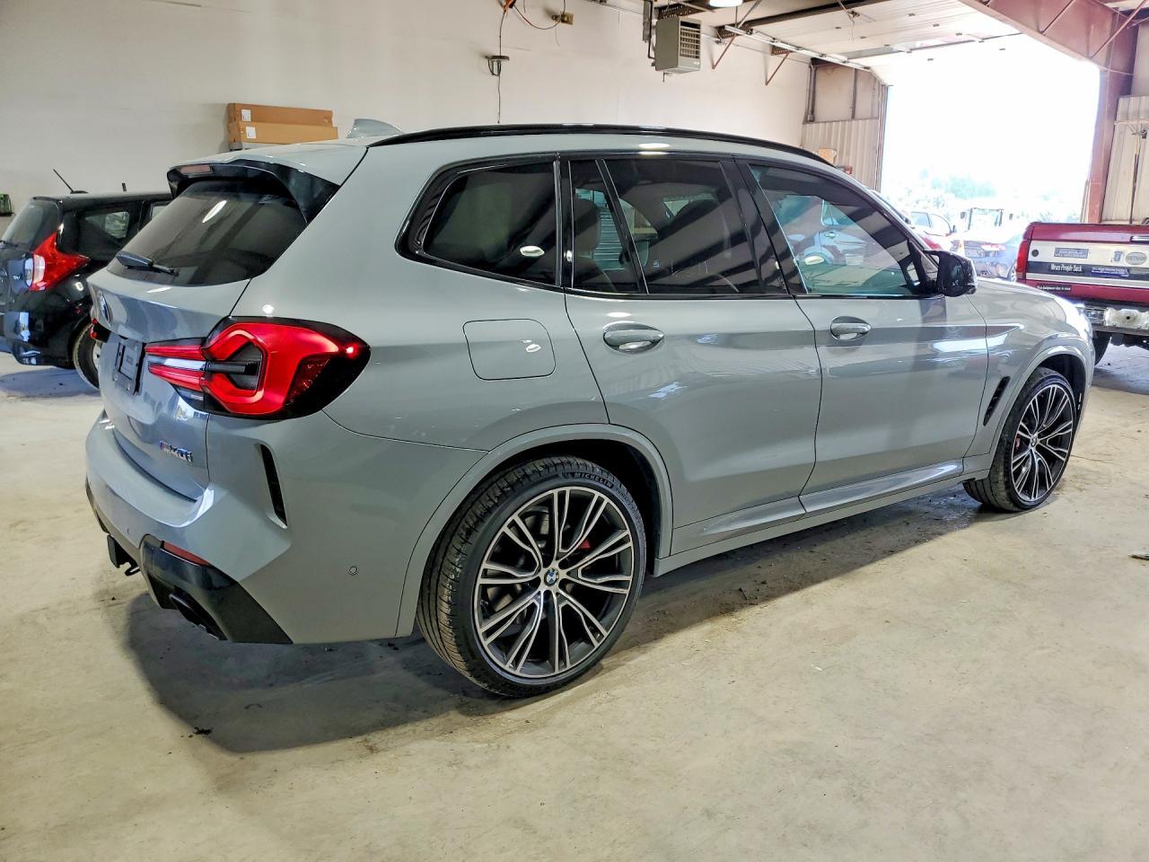 2024 BMW X3 M40I - zdjęcie 3