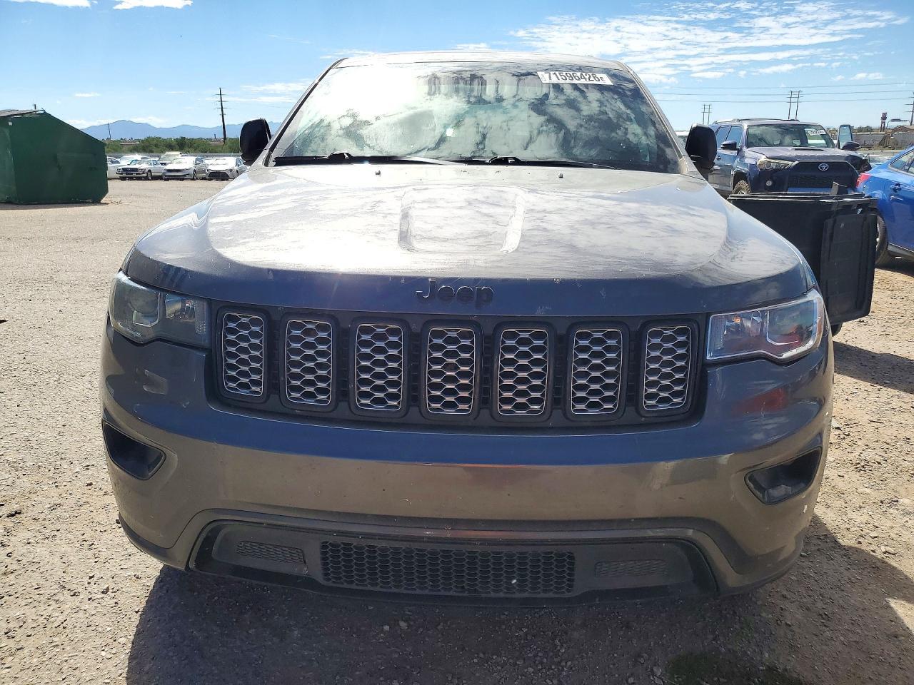 2017 Jeep Grand Cherokee Laredo - zdjęcie 5