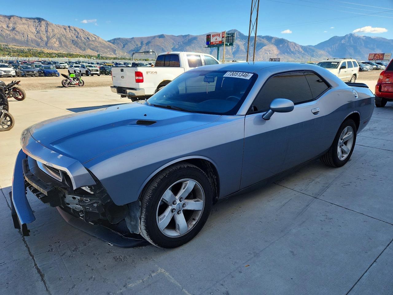 2014 Dodge Challenger Sxt - zdjęcie główne