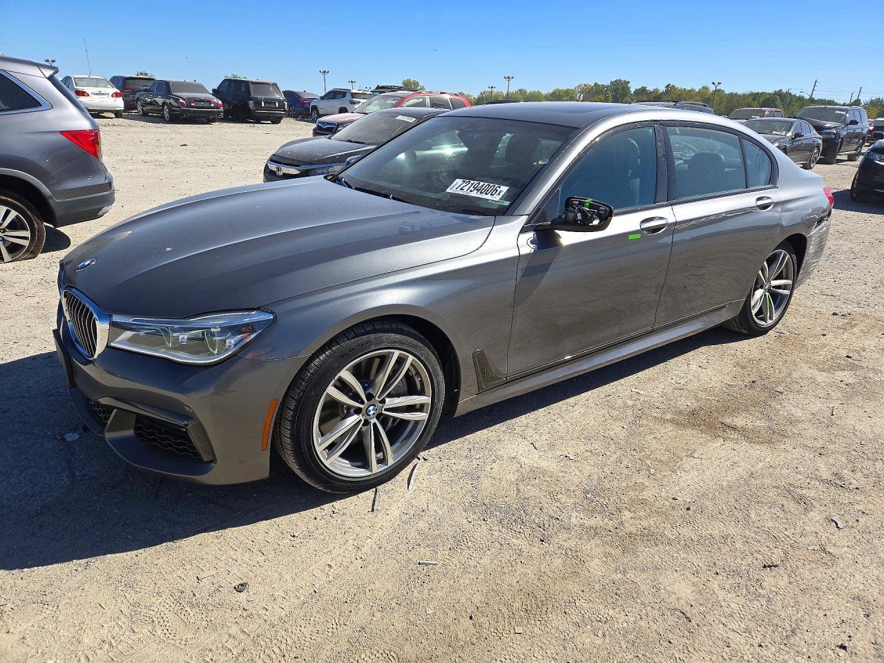 2018 BMW Seria 7 B7 - zdjęcie główne