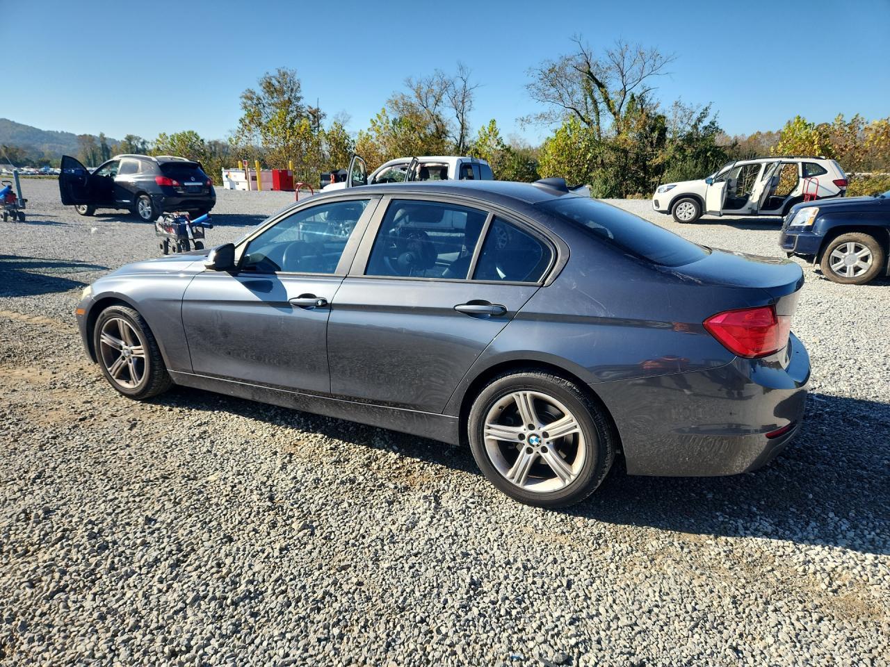2013 BMW 328 I - zdjęcie 2