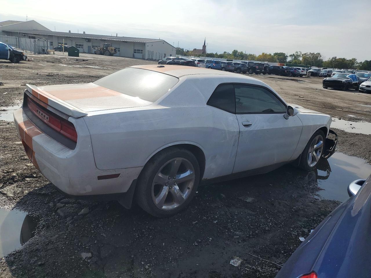 2014 Dodge Challenger R/T - zdjęcie 3