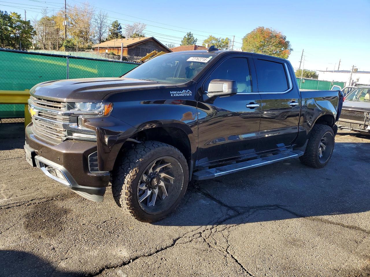 2019 Chevrolet Silverado K1500 High Country - zdjęcie główne