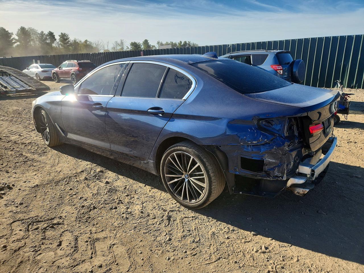 2021 BMW 530 I - zdjęcie 2