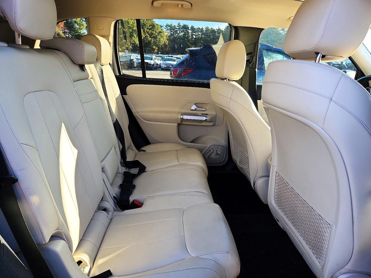 2021 Mercedes-Benz Glb 250 4Matic - zdjęcie 11