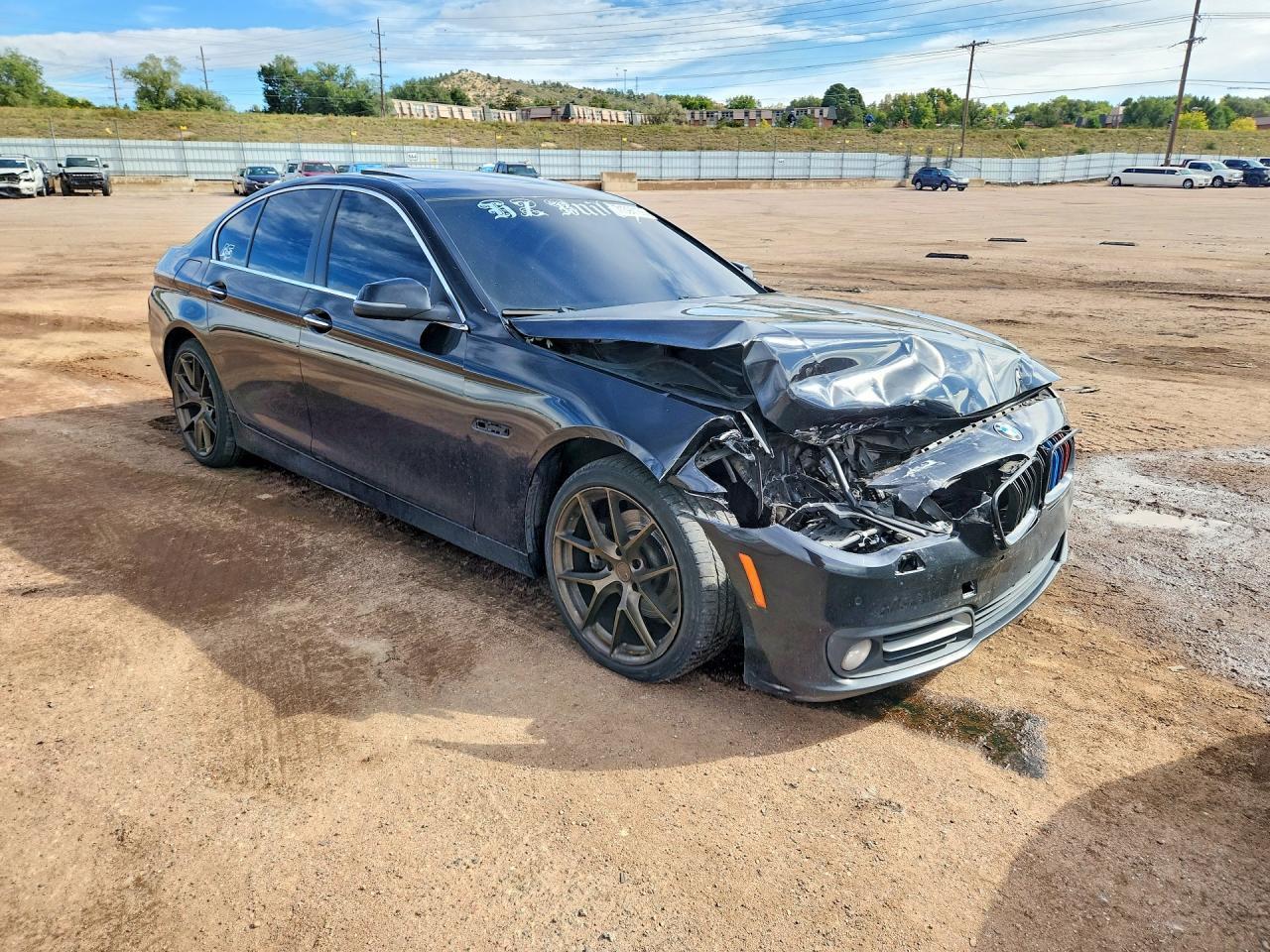 2015 BMW Seria 5 528i - zdjęcie 4