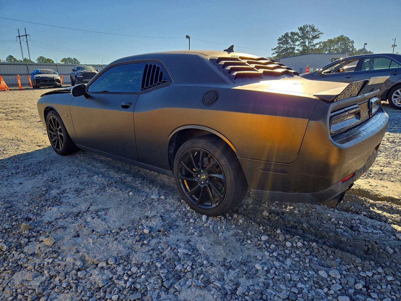 2015 Dodge Challenger R/T - zdjęcie 2