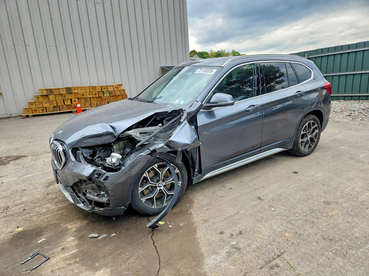 2020 BMW X1 xDrive28I - zdjęcie główne
