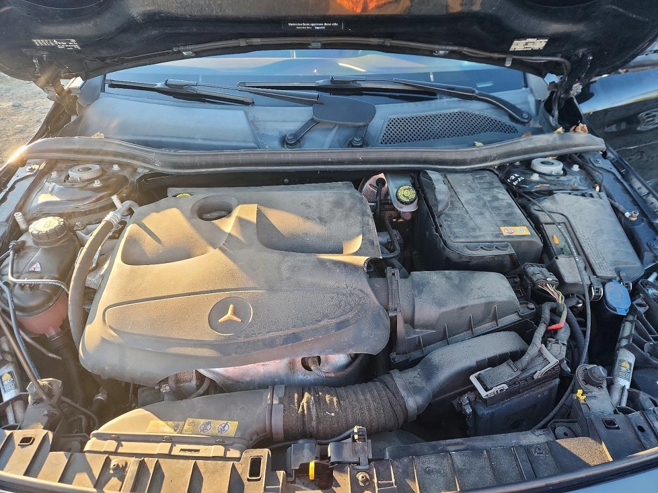 2015 Mercedes-Benz Gla 250 4Matic - zdjęcie 12