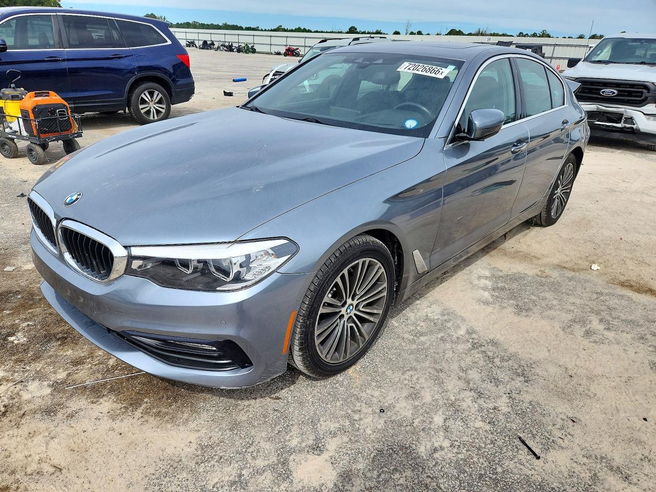 2018 BMW 530 I - zdjęcie główne