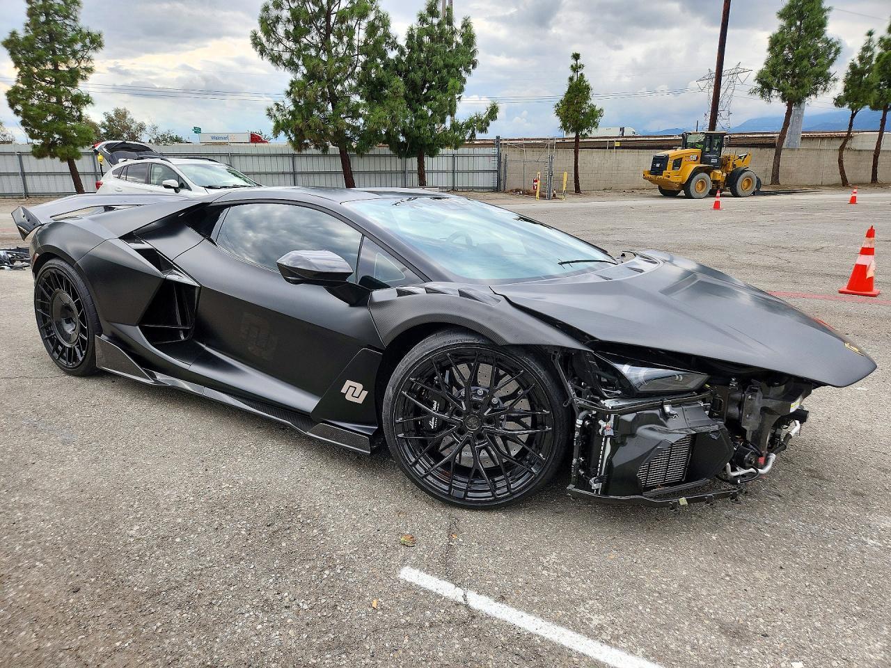 2024 Lamborghini Revuelto - zdjęcie 4